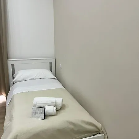 Vpm Train Station * Neapel